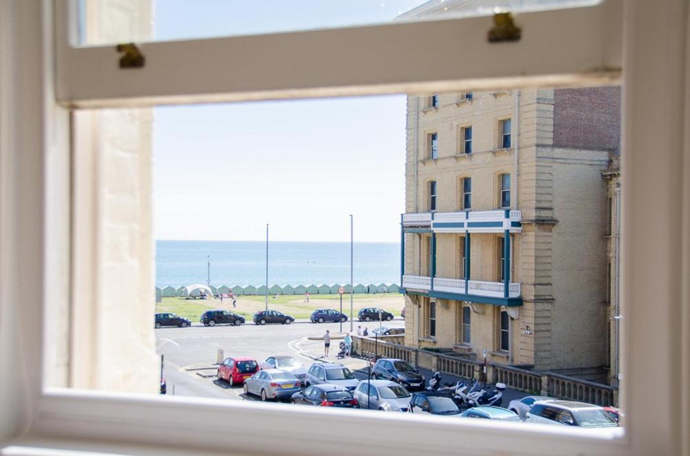 Seaview Mansion Apartment - Central Hove With Parking Exterior photo